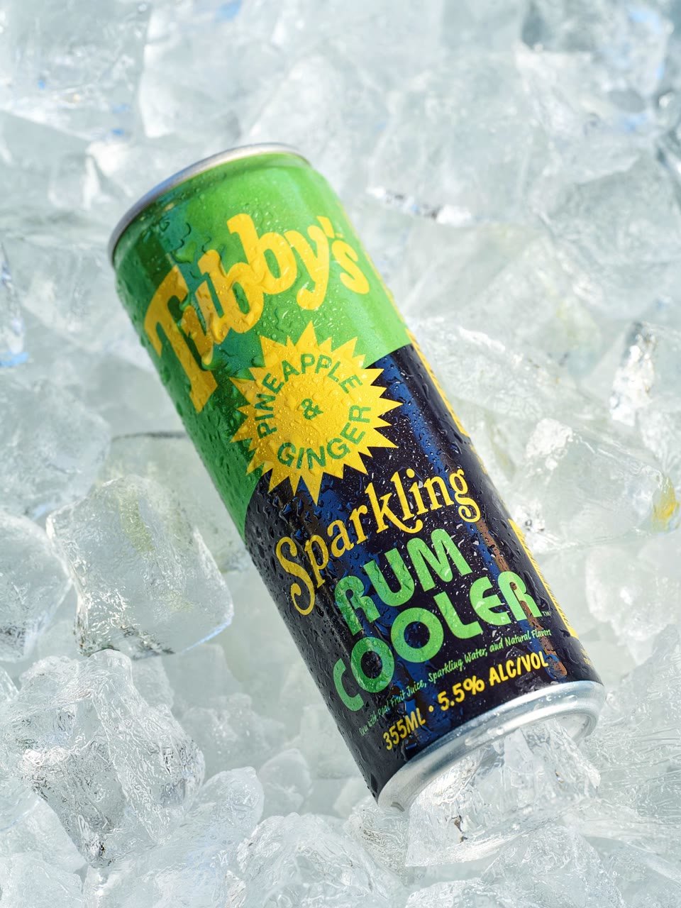 A can of Tubby's Pineapple and Ginger Sparkling Rum Cooler on ice